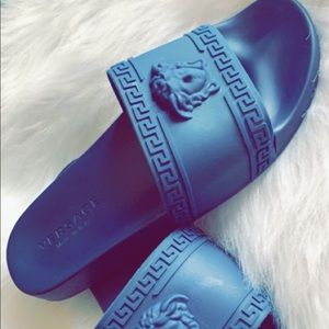 MENS VERSACE PALAZZO POOL SLIDES